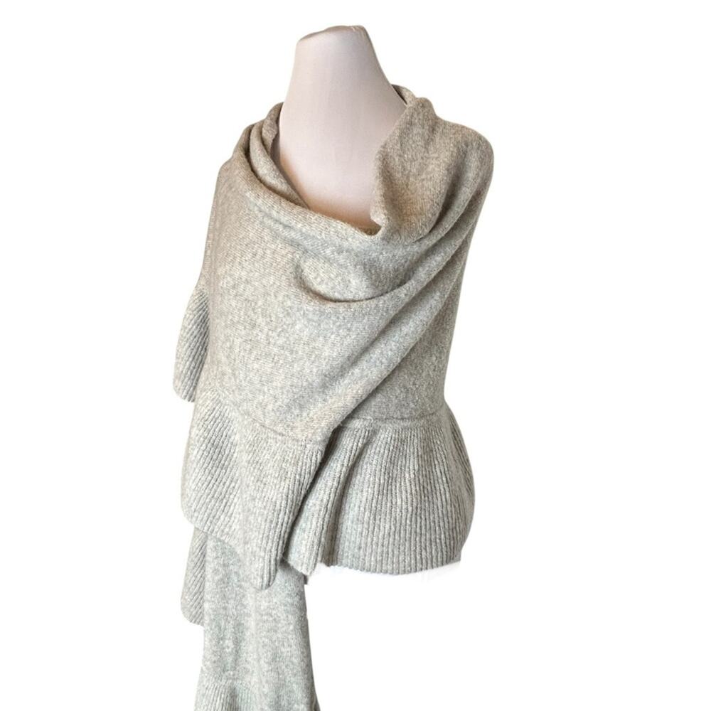 RACHEL Rachel Roy Merino Wool Blend Wrap Shawl Size OS Soft Gray